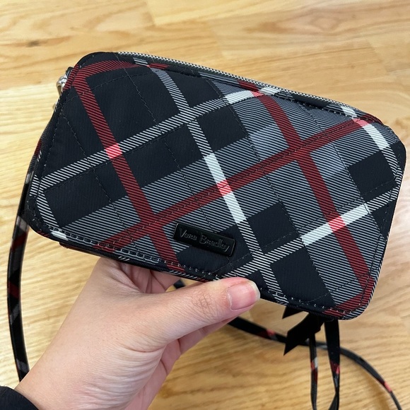 Vera Bradley RFID All in One Crossbody Bag, Performance Twill - Picture 5 of 7